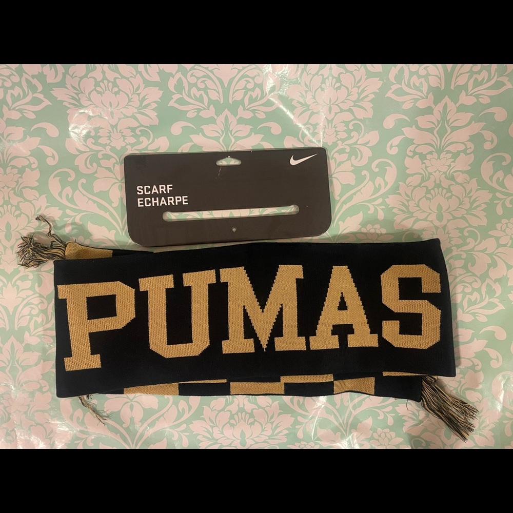 Nike Mexican pumas soccer team scarf